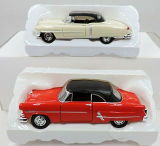 1:43rd Scale Die - Cast 2 - Welly 1953 Ford And 1953 Cadillac Convertibles Ds - Gb
