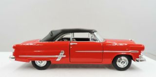 1:43rd Scale Die - Cast 2 - Welly 1953 Ford and 1953 Cadillac Convertibles DS - GB 3