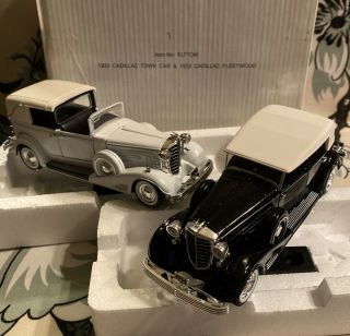 1933 Cadillac Town Car & 1933 Cadillac Fleetwood National Motor Museum