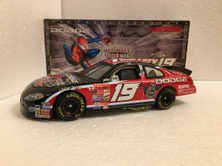 1/24 Action Casey Atwood 19 Spider - Man 2001 Dodge Intrepid R/t