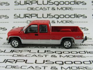 Johnny Lightning 1:64 Loose Red 2002 Chevrolet Silverado 1500 Dual Cab Pickup