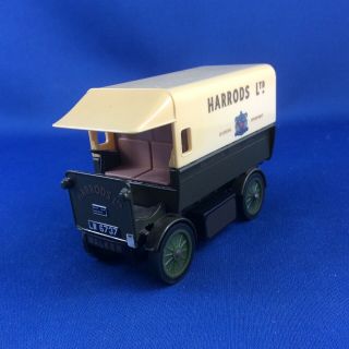 Matchbox Moy Y29 - 1 1919 Walker Electric Van - Harrods Ltd