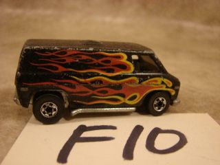 F10 Vintage 1974 Hot Wheels Black Van With Flames