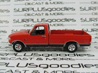 Greenlight 1:64 Scale Loose Classic Red 1992 1993 Ford F - 150 F150 Pickup Truck