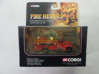 Corgi Fire Heroes Series 2 1951 1953 Mack B Open Pumper Cs90011