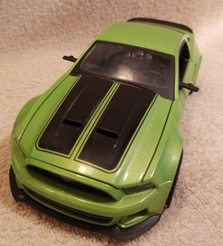 Maisto 1/24 Ford Mustang Gt 2014 4