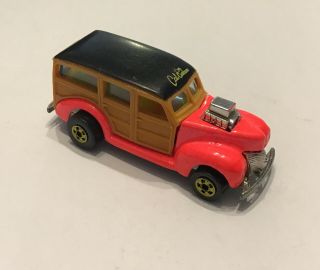 Hot Wheels Cal Customs ‘40s Ford Woody Orange/yellow Wheels