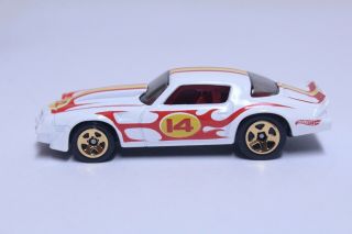 Hot Wheels Camaro Z - 28 White W/ Red Flames 14