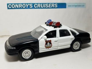 Road Champs 1/43rd Scale Jefferson City,  Missouri Police Diecast Car - Loose