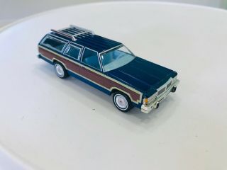 Greenlight Estate Wagons 1:64 1979 Ford Ltd Country Squire - Blue
