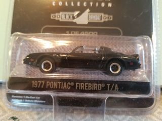 Greenlight 27730 Black Bandit 1977 Pontiac Firebird T/A 2014 MOC 2