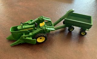 Ertl - John Deere 630 Tractor With Mounted Picker - 1:64 Scale (loose)