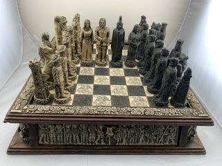 Large Vintage Chess Set Spanish Conquistadors Vs Aztecs Tile Sand Resin Wood
