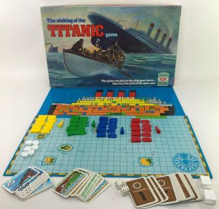 Vintage 1976 The Sinking Of The Titanic Game Ideal Board Game 100 Complete