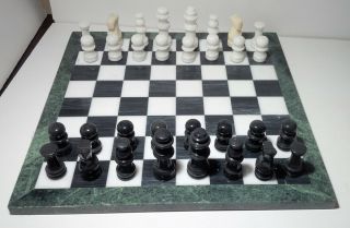 Black And White Marble Chess Set With Board - 208