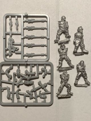 Citadel Rogue Trader Imperial Guard X5 With Arms And Weapons Oop Vintage 1980’s