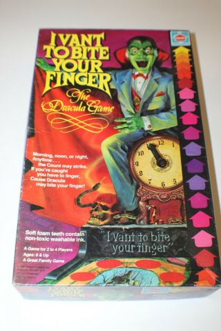 I Vant To Bite Your Finger Dracula Game Hasbro 1981 Shape