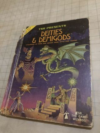 Deities & Demigods - 144 Pages With Cthulhu & Melnibonean - Dungeons And Dragons