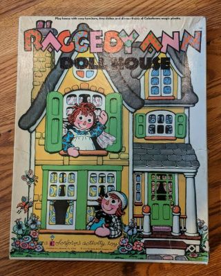 Large 1974 Vintage Raggedy Ann Doll House Colorforms With Booklet