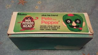 1970 Hasbro PETE THE PEPPER Plus His Friend MR.  POTATO HEAD Vintage Collectible 3