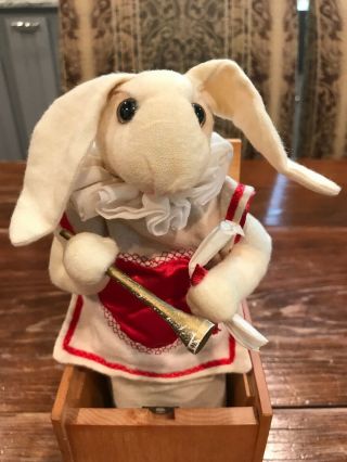 Vtg Jax Of Maine Jack In The Box White Rabbit From Alice In Wonderland 1985 Toy