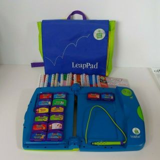 Leapfrog Leappad Learning System With 14 Books And Cartridges W/ Bag -