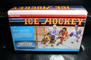 Radio Shack Vintage Battery Operated Ice Hockey Game Great