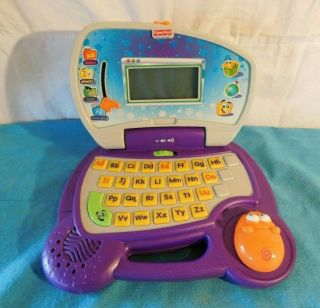 2006 Fisher Price Fun 2 Learn Laptop Letters Phonics Tunes Games