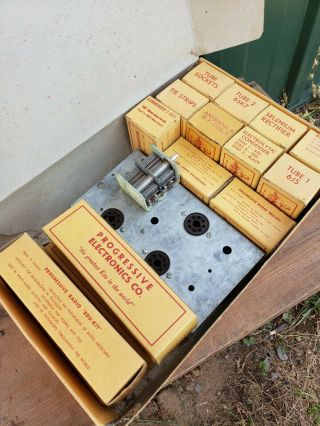 Vtg 1950 ' s Progressive Edu - Kit Electronic Radio TV transistor radio antique tube 2