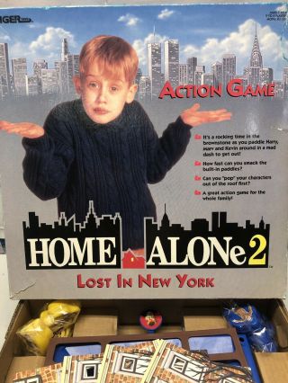 Vintage " Home Alone 2 " Lost In York/ 1992 Edition/missing 1 Red Beam