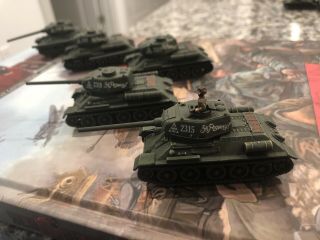 Flames Of War Russian T - 34/85 Pro Painted Plastic