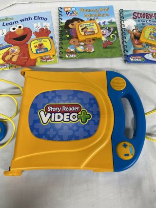 Story Reader Video,  3 Cartridges,  3 Books Scooby Doo,  Elmo,  Dora,  Controller