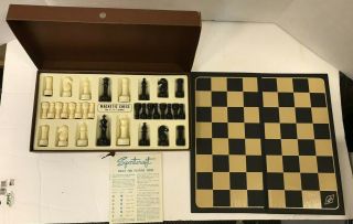 Vintage Mid - Century E.  S.  Lowe Magnetic Staunton Chess Set 815 In Case