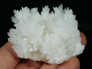 A 100 Natural Bright White ARAGONITE Crystal Cluster With a Stand 120gr 2