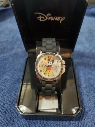 Disney Mickey Mouse Watch With Molded Hands And Rubber Band For Kids Mk1080a
