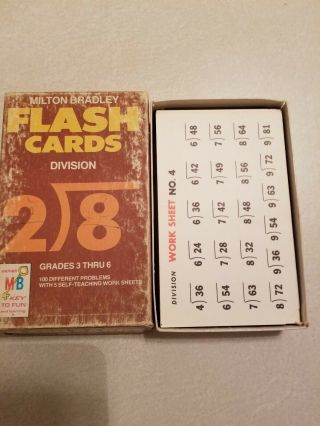 Vintage 1975 Milton Bradley Flash Cards Division Grades 3 - 6 4455