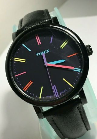 Timex Indiglo Wr30m Unisex Watch With Black Leather Strap
