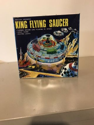 King Flying Saucer Tin Litho Battery Operated Japan No.  5112