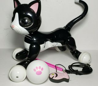 Zoomer Kitty Interactive Robotic Black & White Cat - w/ toy and charge cable 2