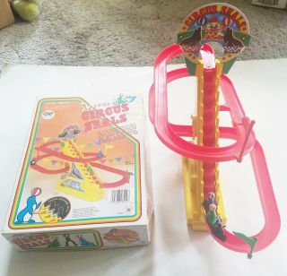 Vintage 1983 Dah Yang Toys 2017c Playful Circus Seals,  Step & Slide Toy Org.  Box