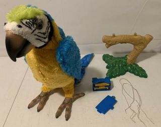 2006 Hasbro Furreal Friends Squawkers Mccaw Talking Parrot And Perch Only.
