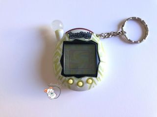 Tamagotchi Connection V4 English Green Glow In The Dark Shell 2007