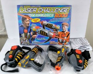 Laser Tag Set Laser Challenge Team Force 2000 Toymax 1999 2 Guns 2 Vests