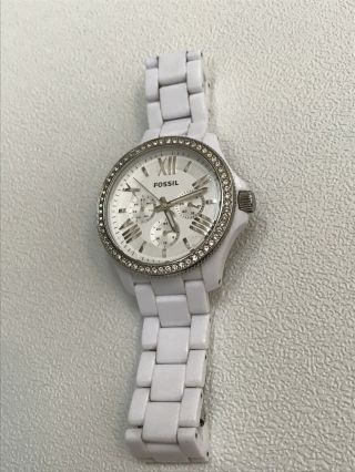 Women’s White Fossil Watch - Roman Numeral - Needs Battery