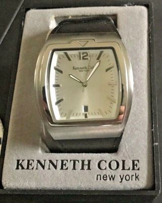 Kenneth Cole Silver Dial Black Leather Strap Quartz Unisex Watch