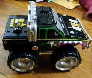 Toy State Battery Operated 1995 Road Rippers Monster Truck Black 4X4 3