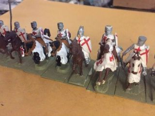 25mm Metal Medieval Mounted Knights Crusaders 11 Count 3