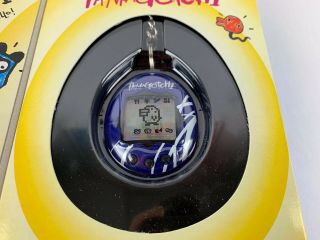 Mib Tamagotchi 1996 - 1997 From Bandai Blue With White Lines Black Button