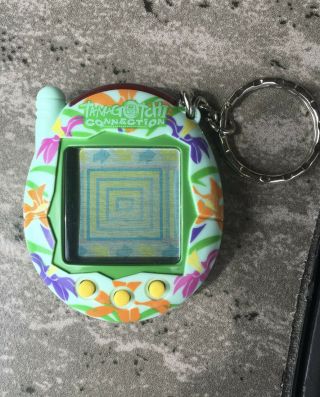 Tamagotchi Connection V3 Tropical Flowers Edition (like)