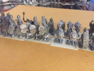 25mm Metal Hinchliffe Persians Spearmen Infantry with Assorted Shields 37 Count 3